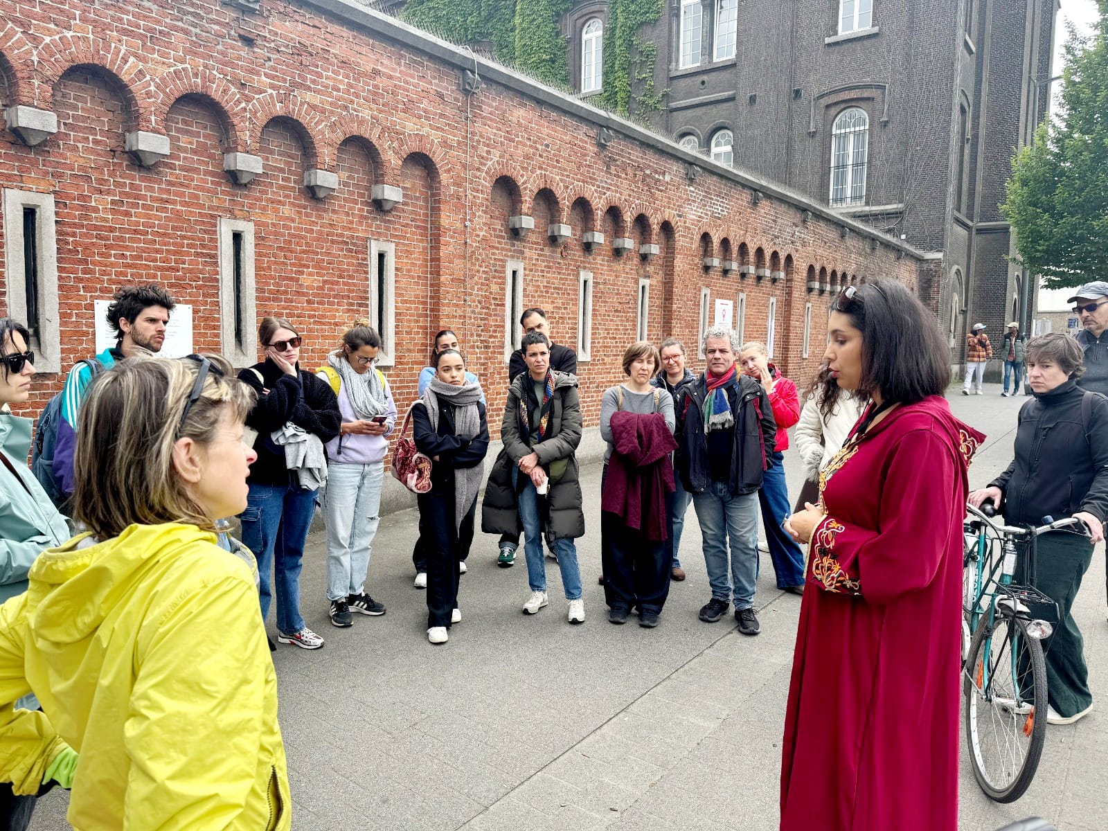 Guided tour 'Telling and Decolonizing 60 Years of Belgian-Moroccan Lives' / Ph. Salma El Ghabri